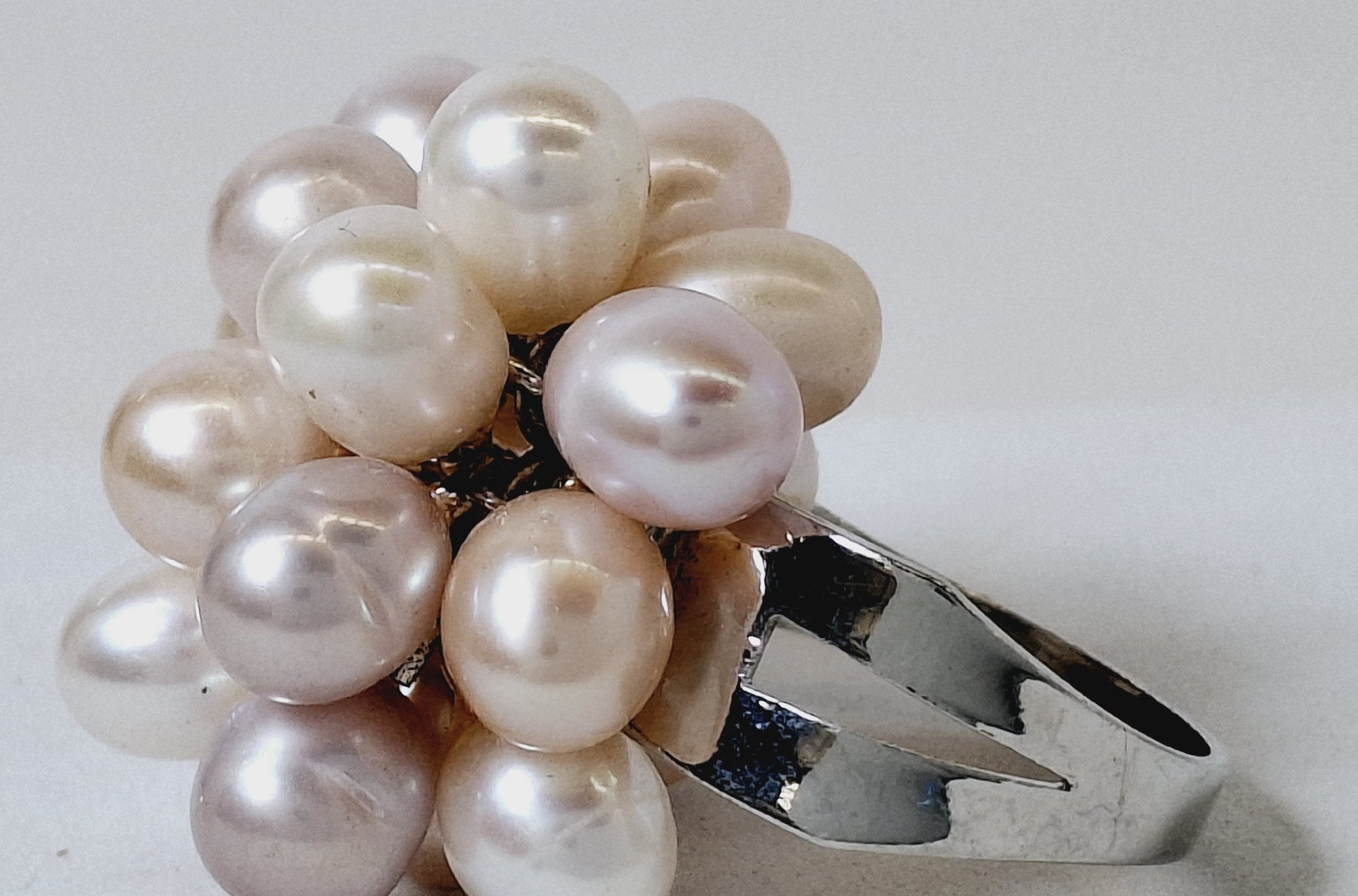 Silver-Tone Pink and White Pearl Cluster Statement Ring