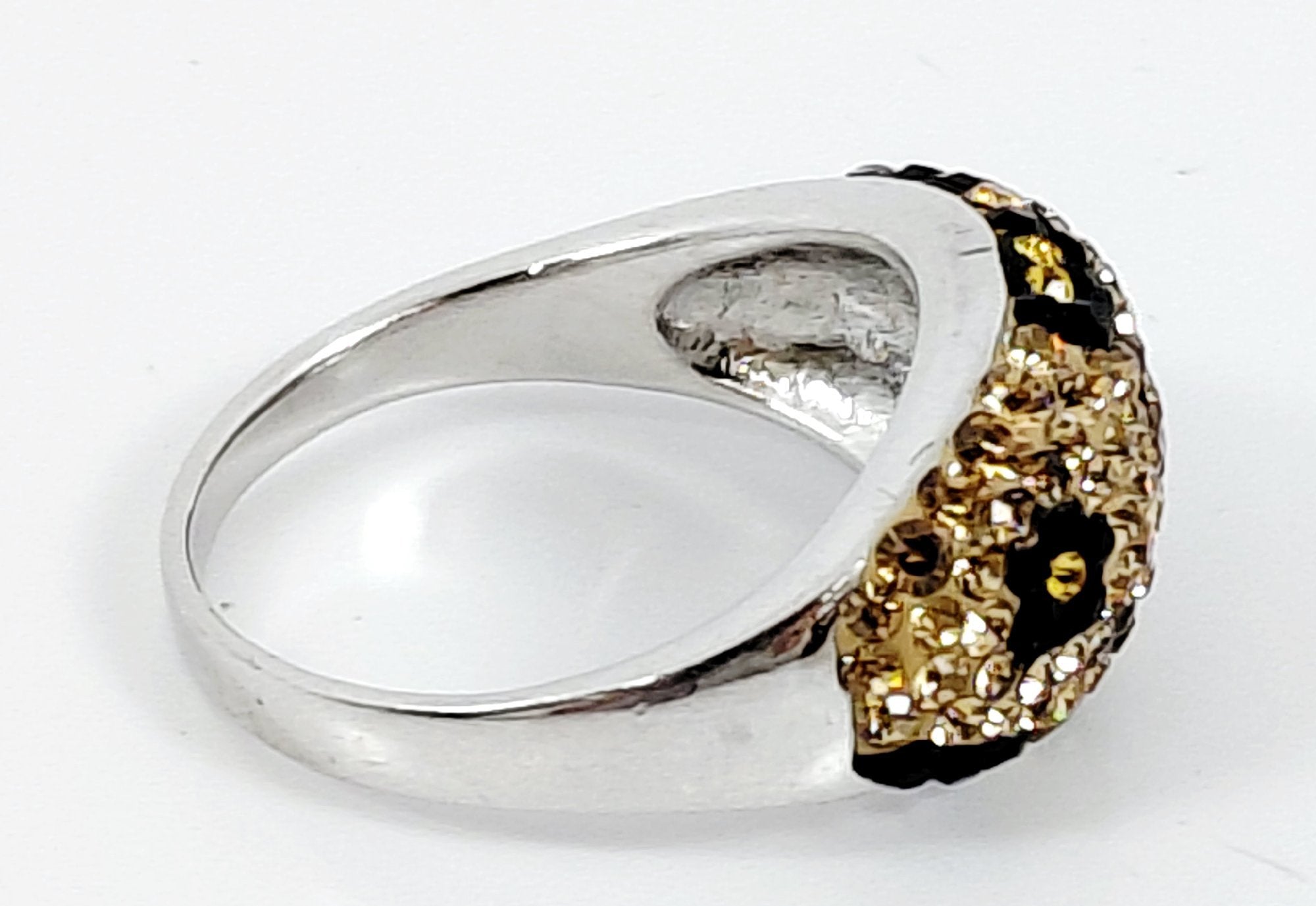 JCM 925 Silver Leopard Crystal Ring Size 8