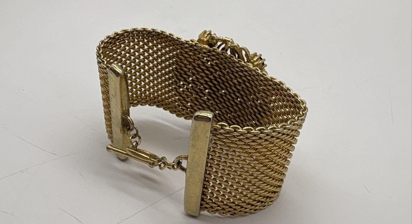 Vintage Gold-Tone Rhinestone Mesh Toggle Bracelet