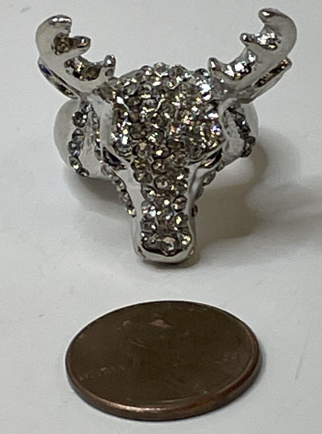 Silver Tone Chunky Icy Reindeer Fashion Ring 16.3g