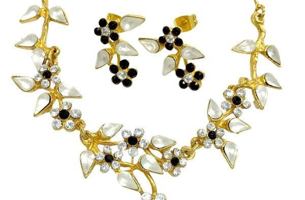 Yoni Z Black & White Crystal Flower Necklace Set