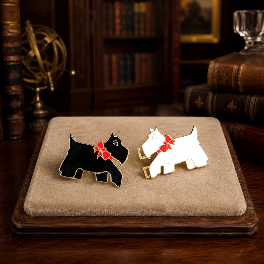 Vintage Dotty Smith Enamel Gold Tone Scottish Terrier Belt Buckle