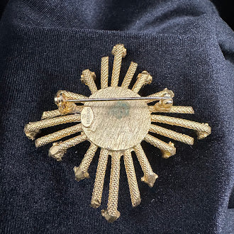 Dalsheim Signed Sunburst Starburst Brooch Simulated Pearl Center Crystal Tips Gold Tone