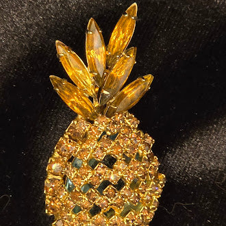 Signed Alice Caviness Gold Tone Pineapple Brooch with Topaz Rhinestone Leaves, Vintage Designer Statement Fruit Pin