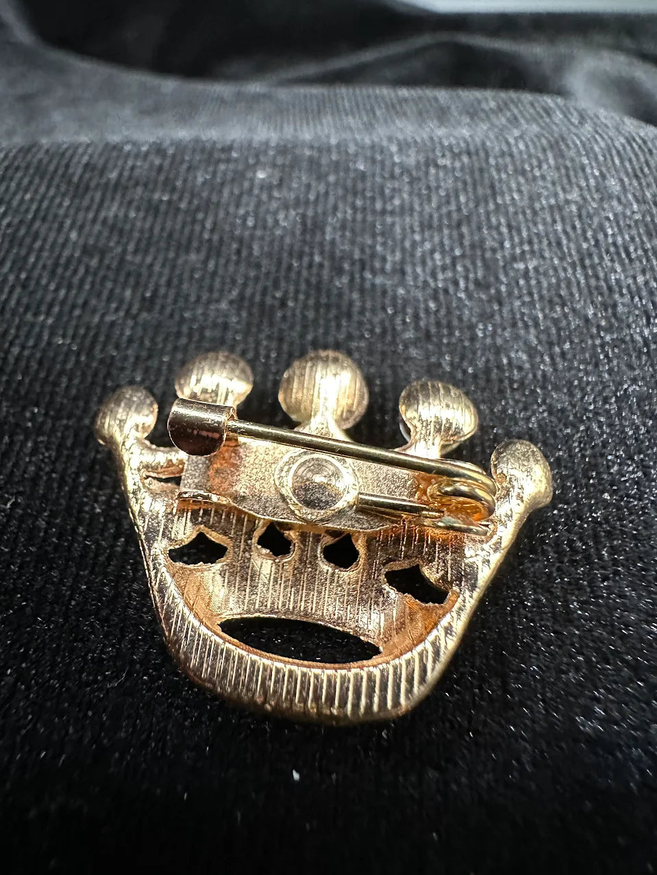 Gold Tone Clear Crystal Crown Brooch