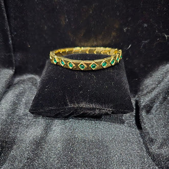 Vintage Nolan Miller Gold Tone Green Glass Accent Stretch Bracelet | Estate Designer Jewelry