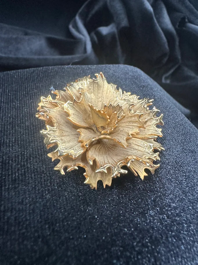 Lisner Gold Tone Layered Flower Brooch with Textured Leaf Petals