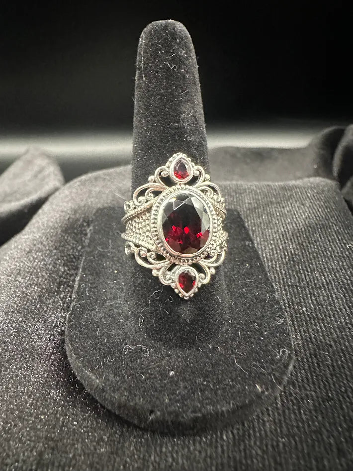 (SOLD) Sterling Silver 925 Garnet Ring Ornate Filigree Vintage Style Statement Ring Size 7