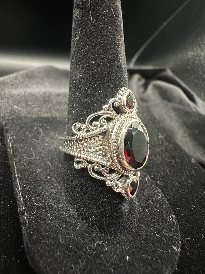 (SOLD) Sterling Silver 925 Garnet Ring Ornate Filigree Vintage Style Statement Ring Size 7