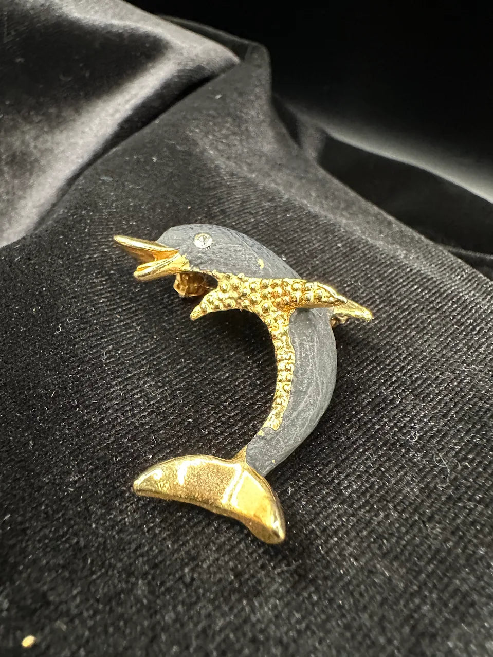 Gold Tone Gray Dolphin Brooch | Crystal Accent Sea Life Pin  Description