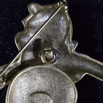 Disney Winnie the Pooh Gold Tone Articulated Character Brooch Classic Pooh Pin