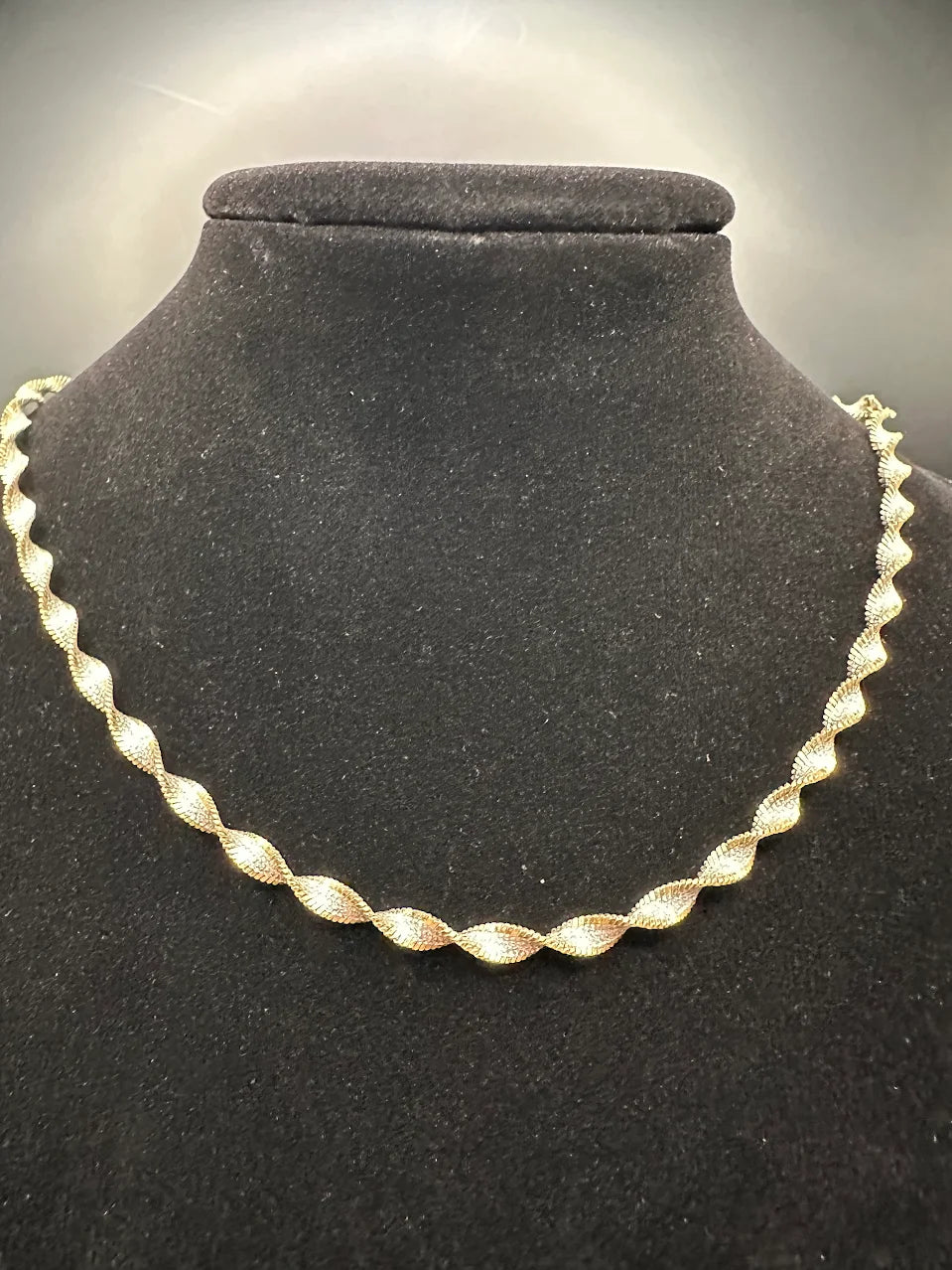 925 Sterling Silver and Vermeil Twist Link Necklace Ribbed Vintage Design 7.2g
