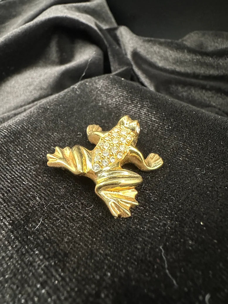 Swarovski Gold Tone Crystal Frog Brooch Vintage Designer Rhinestone Animal Pin