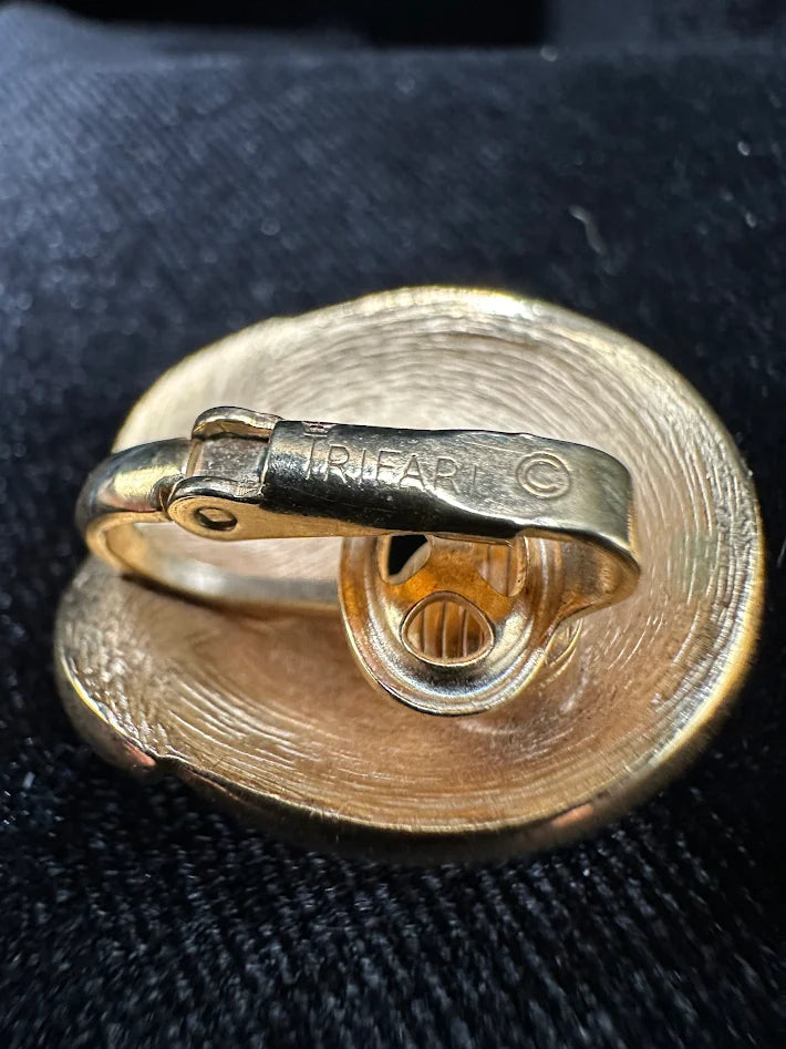 Crown Trifari Gold Tone Clip Earrings Swirl Knot Round Textured Vintage Signed Classic
