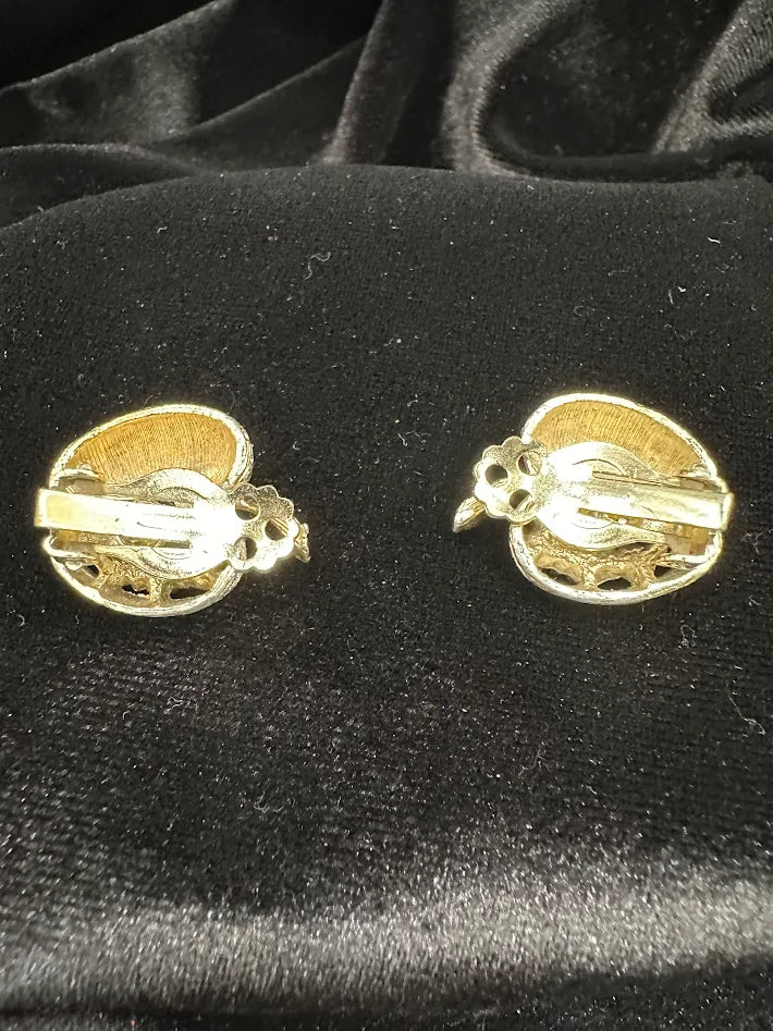 Gold Tone Green Crystal Basket Clip Earrings Textured Fruit Motif Vintage Statement Jewelry