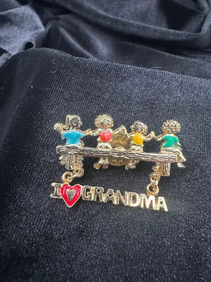 Gold Tone I Love Grandma Figural Brooch with Enamel Children Detail