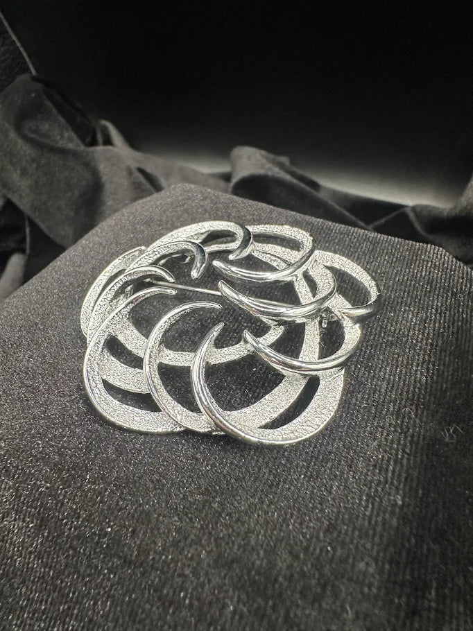 Sarah Coventry Tailored Swirl Brooch 1962 | Silver Tone Abstract Loop Pin