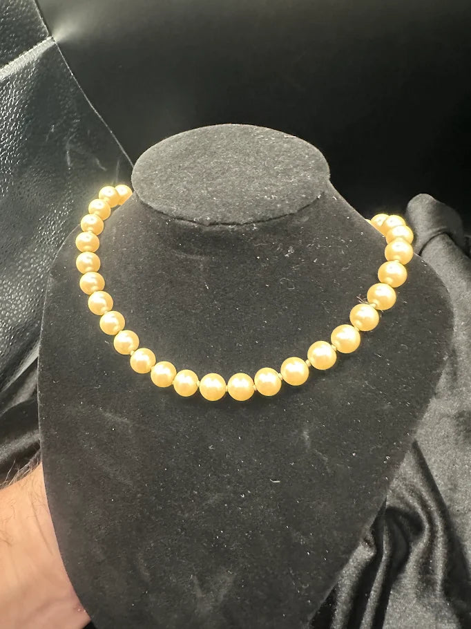 Vintage Peach Pearl Style Necklace with Decorative Crystal Clasp