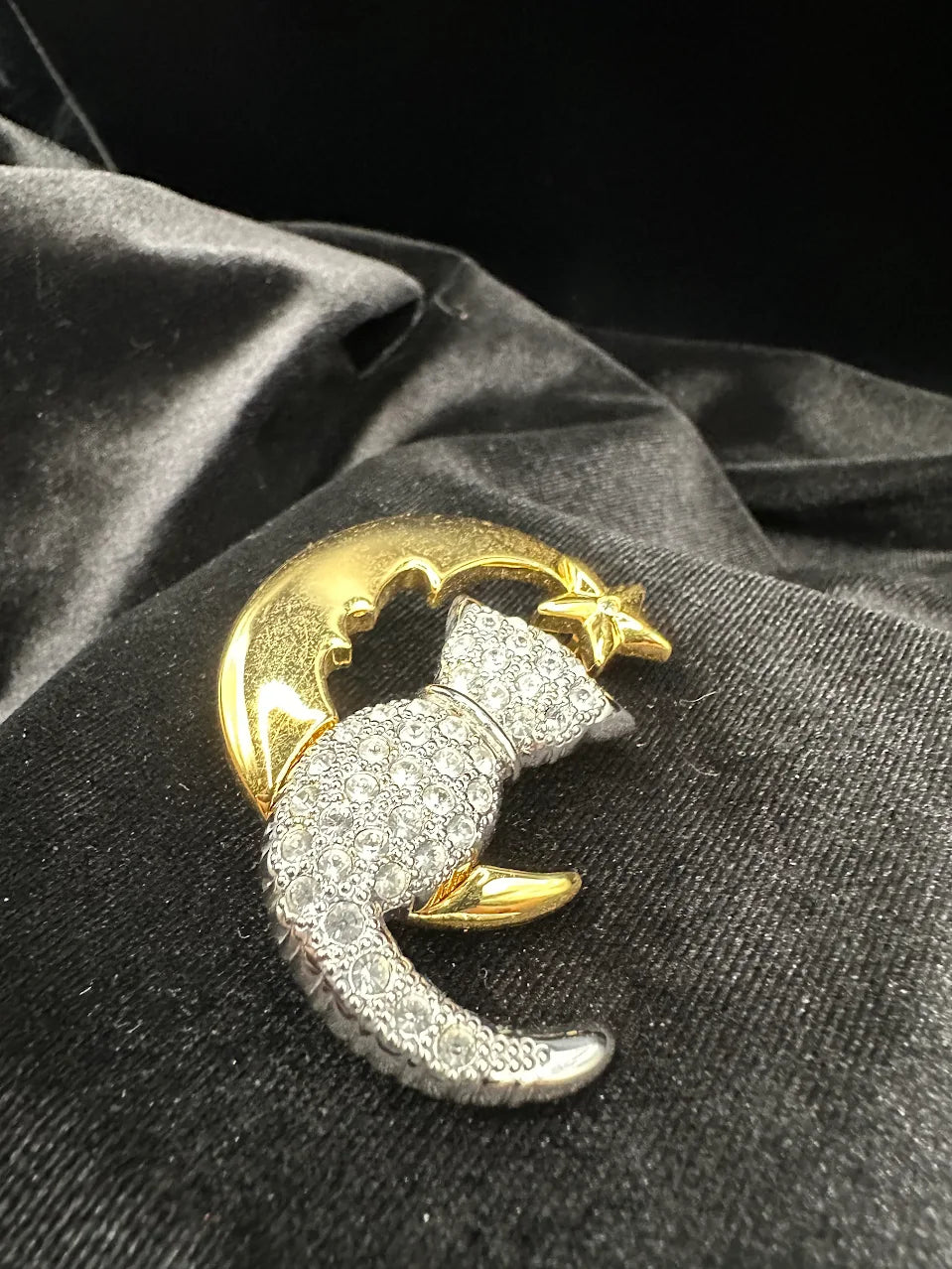 Two Tone Crystal Cat Moon Brooch