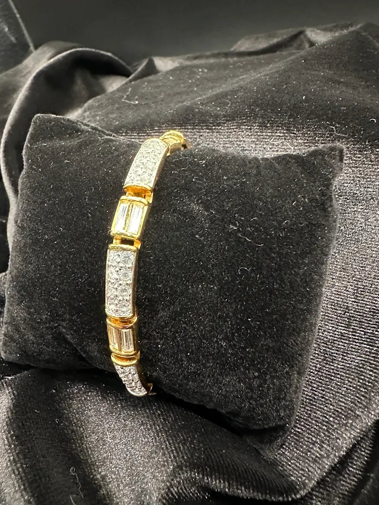 Swarovski Gold Tone Crystal Bracelet Baguette Accent Link Tennis Style Design