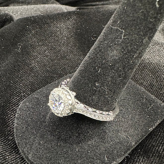 Round Brilliant Halo CZ Engagement Style Ring in 925 Sterling Silver Size 6 Elegant Pavé Statement Ring