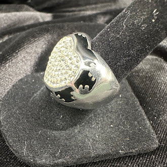 Edforce Black Enamel & White Rhinestone Heart Signet Ring Stainless Steel Size 5.75