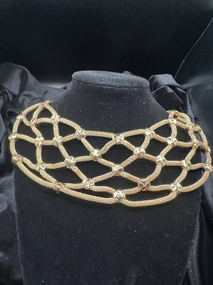 Serena Gold Tone Mesh Collar Necklace with Lattice Design