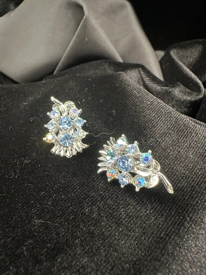 Vintage Silver Tone Blue Rhinestone Floral Clip On Earrings Aurora Borealis Crystal Cluster Statement