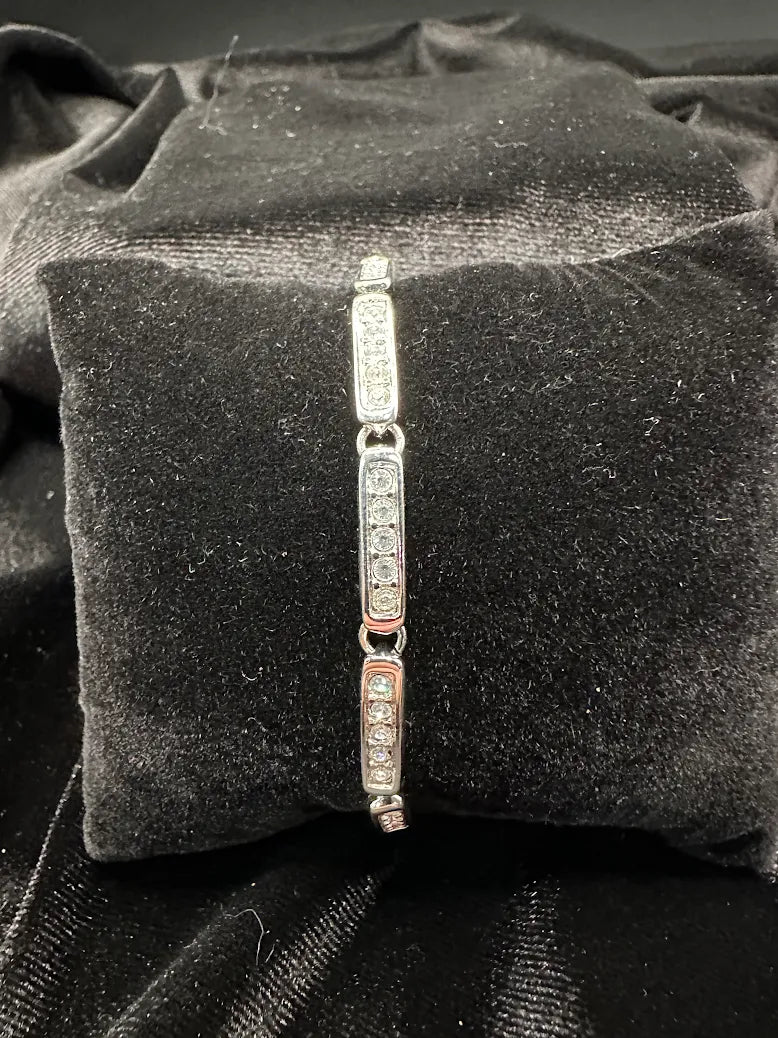 Swarovski Silver Tone Crystal Link Bracelet Geometric Bar Station Design