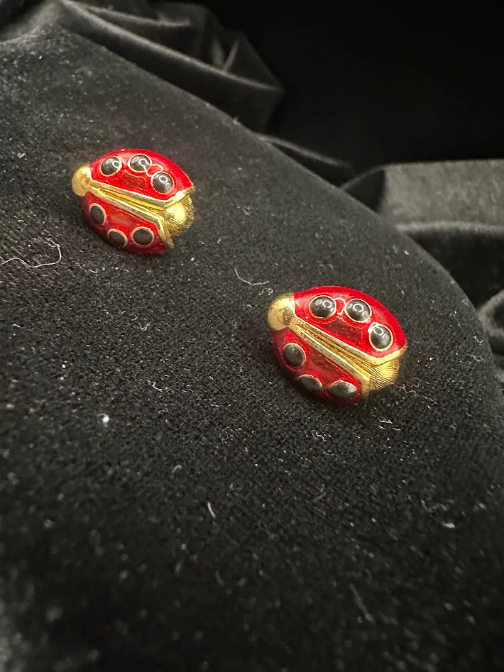 Avon Gold Tone Red Enamel Ladybug Stud Earrings Rhinestone Accent Whimsical Vintage Jewelry