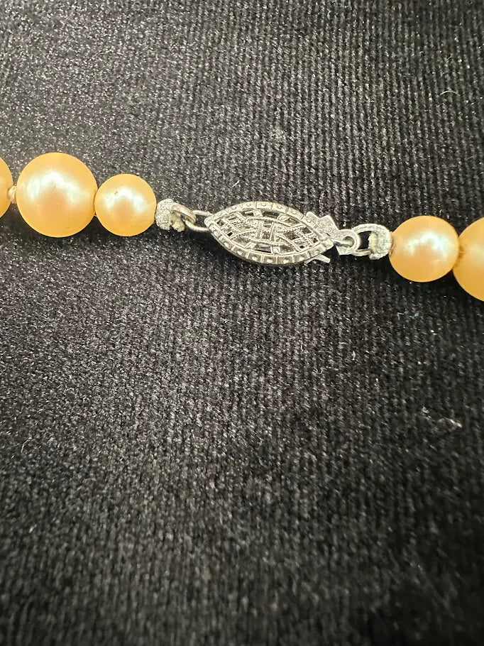 Vintage Peach Pearl Style Necklace with Decorative Crystal Clasp