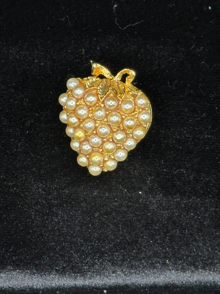 Vintage Faux Pearl Strawberry Brooch Gold Tone Cluster Fruit Pin Elegant Cottagecore Jewelry
