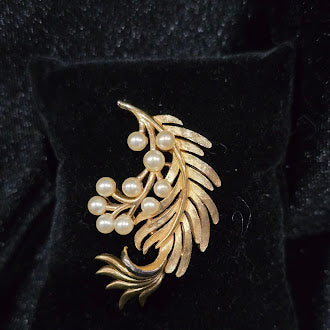 Vintage Crown Trifari Gold Tone Leaf Spray Brooch with Faux Pearl Cluster | Signed Botanical Fern Pin