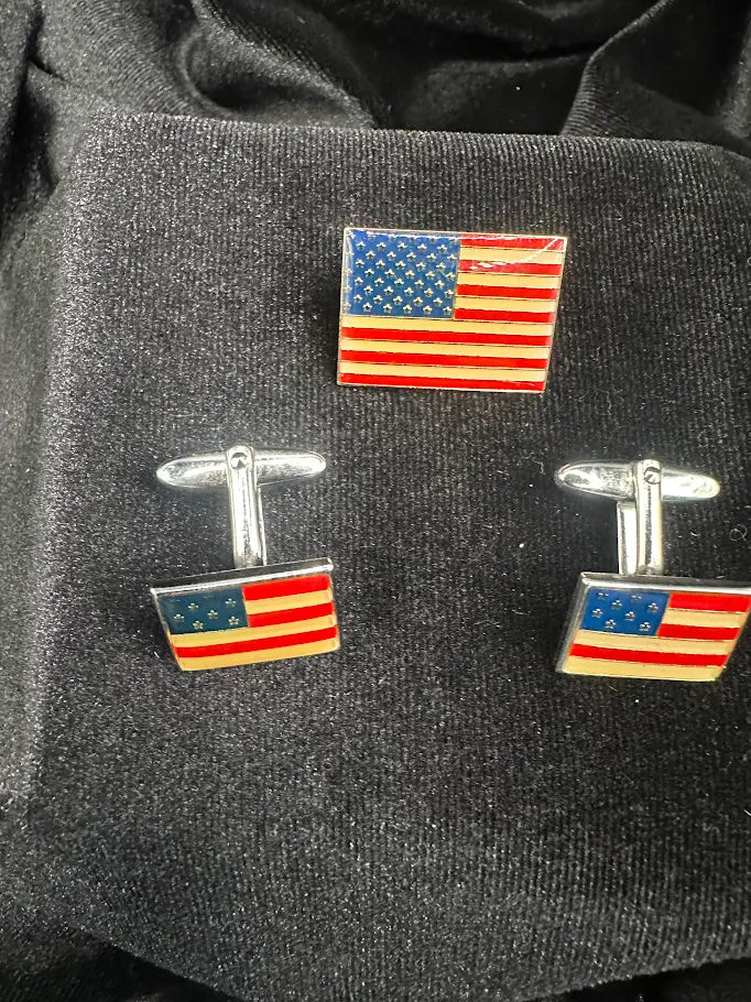 Maxwell Forbes Collection American Flag Cufflinks and Pin Set | Patriotic Men’s Accessory Set