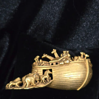 Signed AJC Noah's Ark Gold Tone Figural Brooch | American Jewelry Company Animal Ark Pin