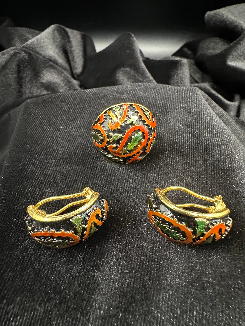 Gold Tone Black Orange and Green Jewelry Set