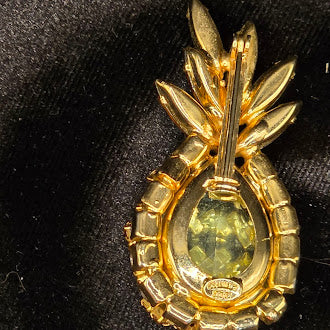 Signed Alice Caviness Gold Tone Pineapple Brooch with Topaz Rhinestone Leaves, Vintage Designer Statement Fruit Pin
