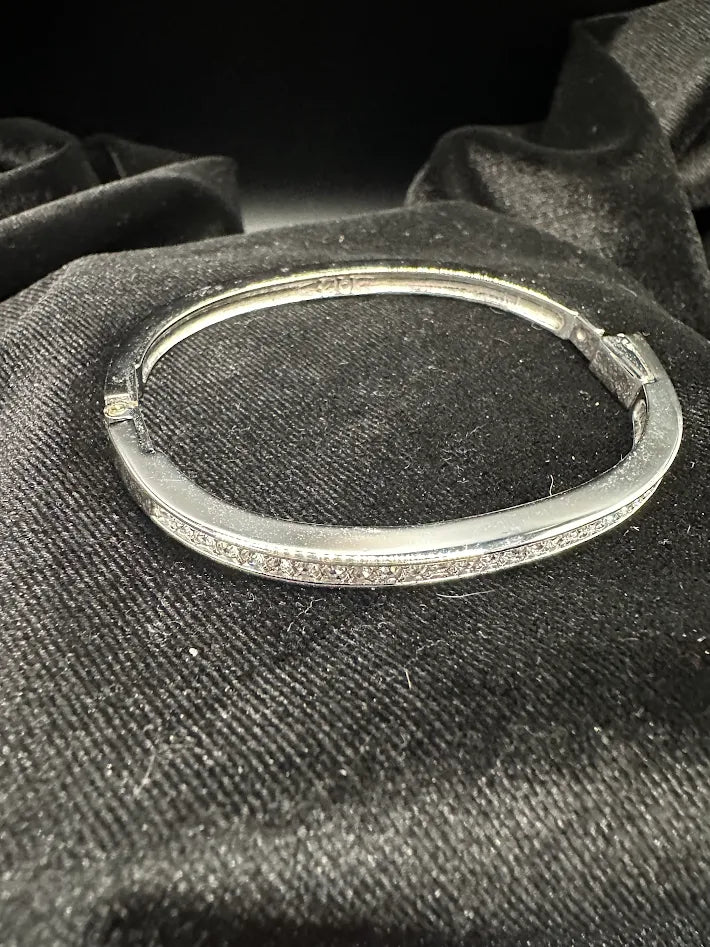 Swarovski Crystal Hinged Bangle Bracelet Silver Tone Pavé Rhinestone Slim Stackable Elegant Minimalist Jewelry