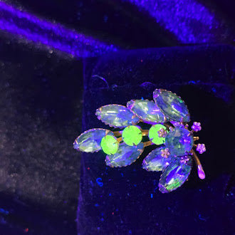 Vintage Gold Tone Uranium Glass Dragonfly Brooch UV Reactive Green Marquise Rhinestone Pin