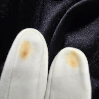 Vintage White Ladies Dress Gloves | Classic Formal Gloves with Age Patina