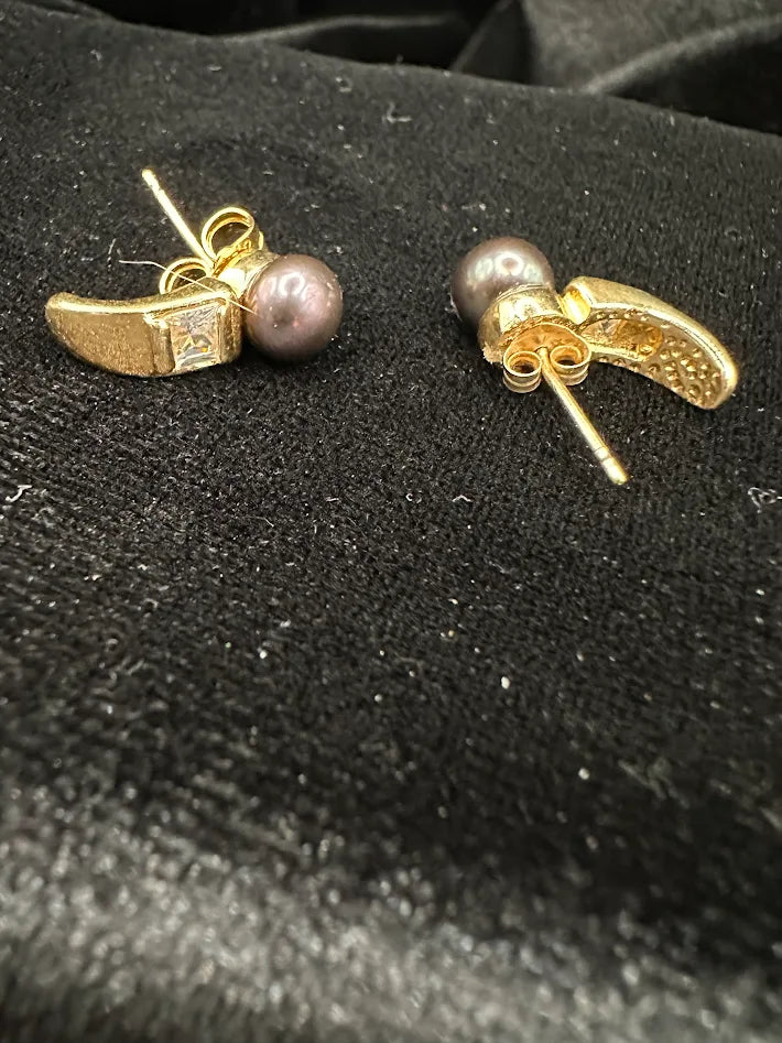 Gold Tone Black Pearl Wing Stud Earrings Pavé Crystal Accent Sculptural Statement Jewelry