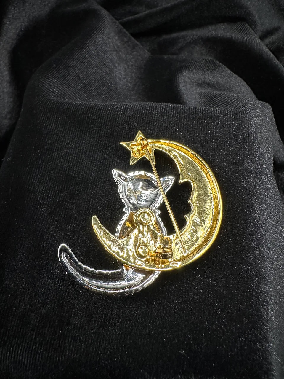 Two Tone Crystal Cat Moon Brooch