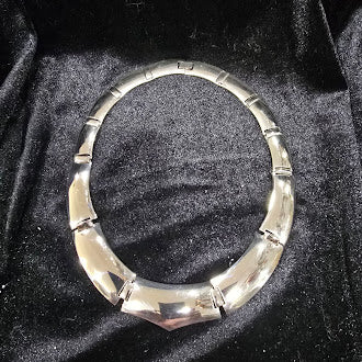 Silver Tone Statement Collar Necklace Geometric Panel Bib Necklace Bold Chunky Vintage Style Runway Modernist Jewelry