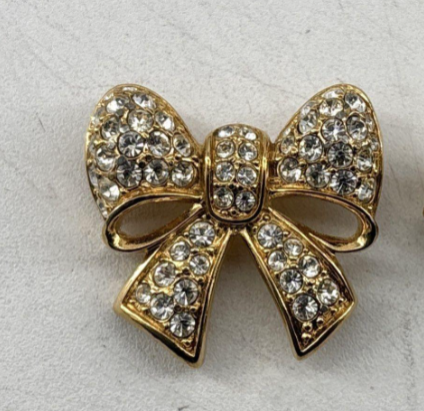 Swarovski Crystal Gold Tone Bow Brooch Pavé Ribbon Pin Elegant Designer Jewelry