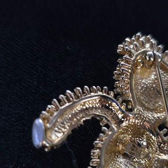 Camrose & Kross Jacqueline Kennedy Teddy Bear Brooch Gold Tone Crystal Figural Pin
