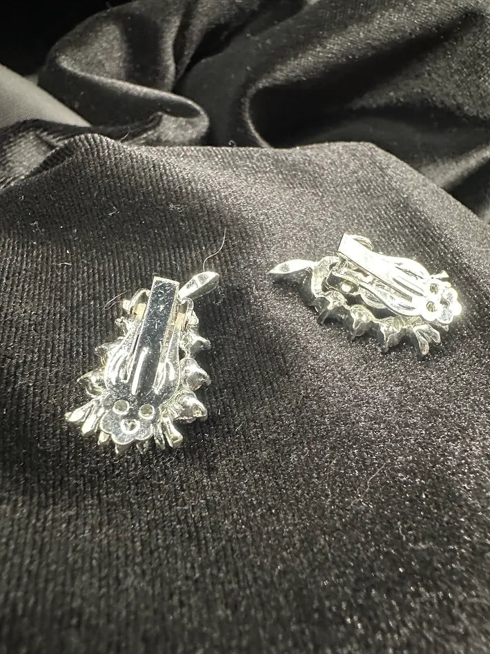 Vintage Silver Tone Blue Rhinestone Floral Clip On Earrings Aurora Borealis Crystal Cluster Statement