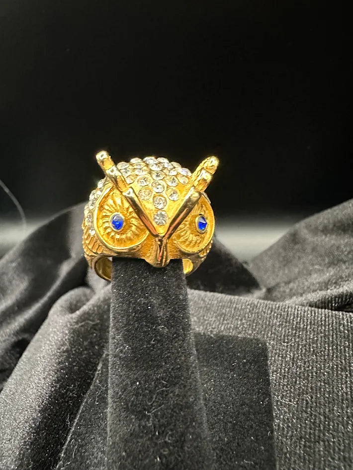 Gold Tone Owl Ring Blue Rhinestone Eyes Crystal Statement Ring Size 8 Vintage Animal Jewelry