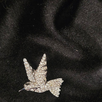 Swarovski Silver Tone Crystal Bird Brooch Dove In Flight With Swan Logo