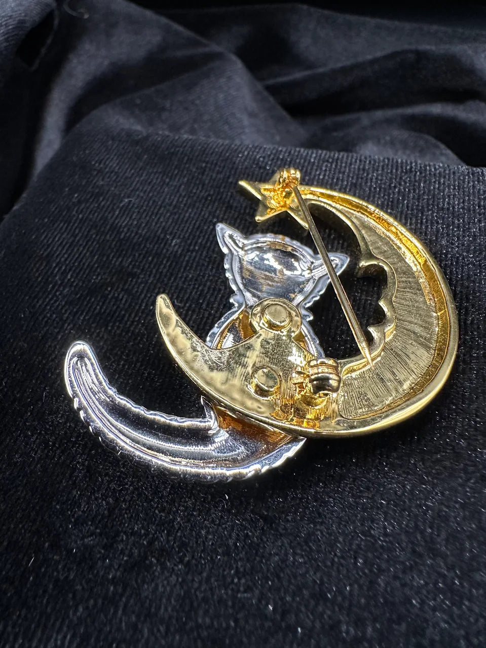 Two Tone Crystal Cat Moon Brooch