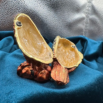 Blue and Brown Eagle Magnetic Trinket Box 3 Inch Solid Metal Hinged Design